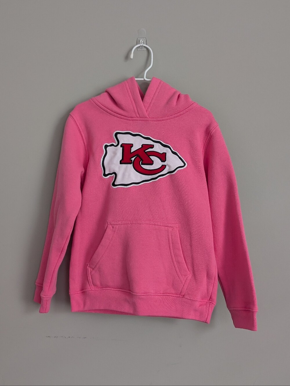 NFL Team Apparel Kids Pink KC Kansas City Chiefs Hoodie Sweatshirt Size 5-6